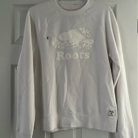 Roots white sweater new with tags size m - Picture 1 of 1